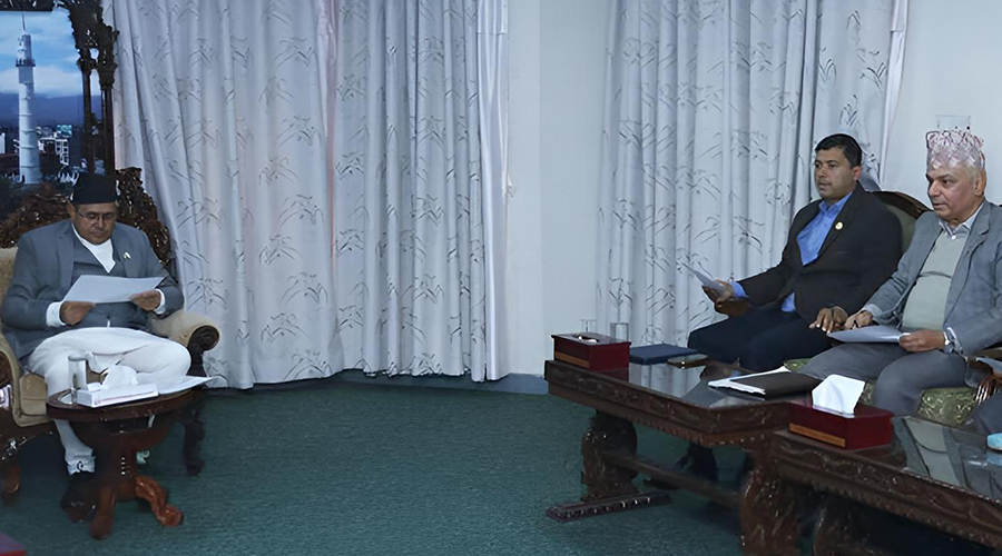 प्रतिनिधिसभा पुनर्स्थापनाबारे कांग्रेस–एमालेको सभामुखसँग छलफल