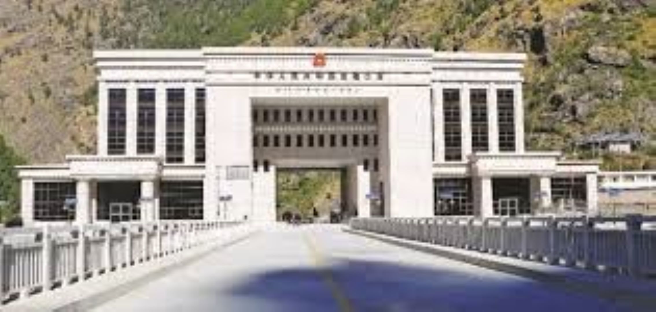 पाँच महिनादेखि केरुङ नाका बन्द हुँदा चीनबाट सामान आयतमा समस्या