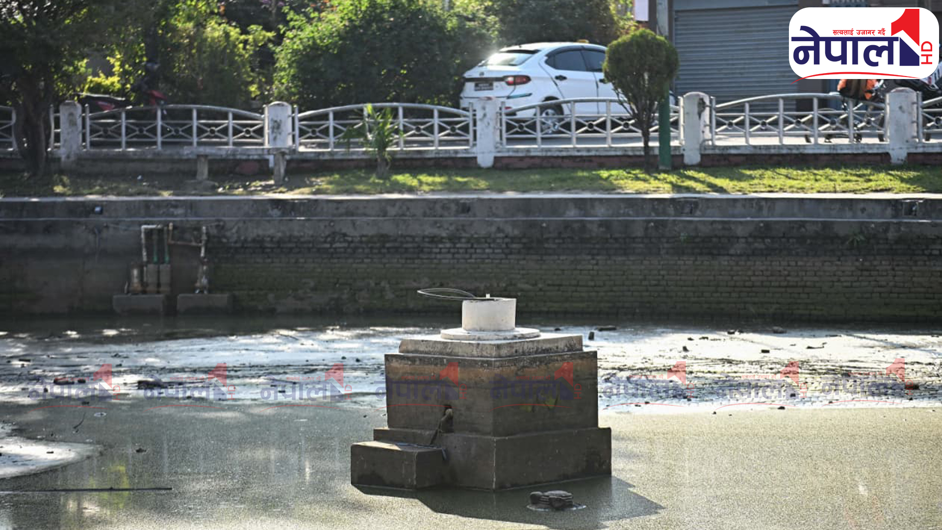 क्षमापूजा गरेर सुरु भयो ऐतिहासिक गहना पोखरीको पुनर्निर्माण (तस्बिरहरू)