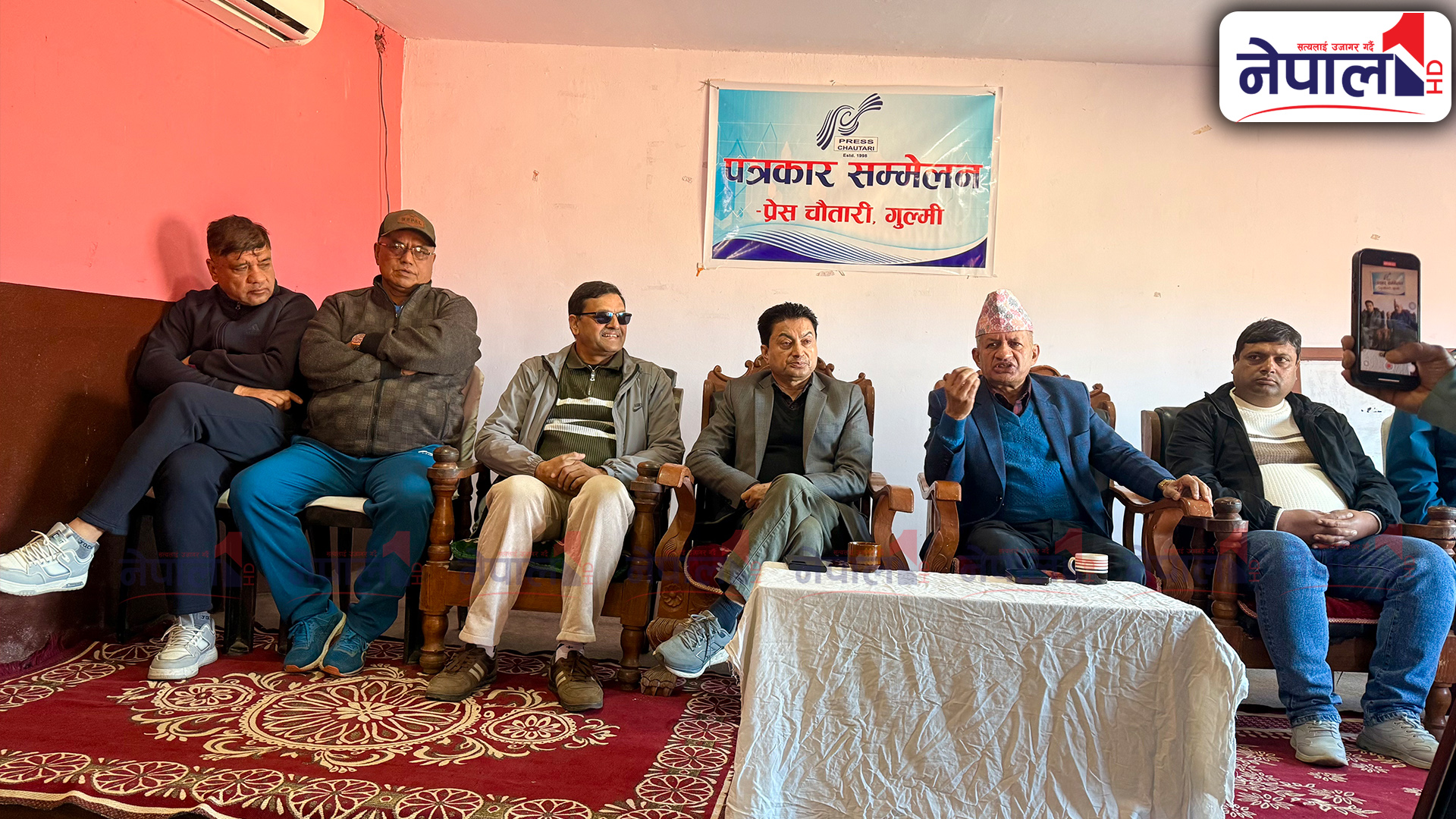 राजनीतिक दल र युवा पुस्ता एकताबद्ध हुनुपर्नेमा जोड