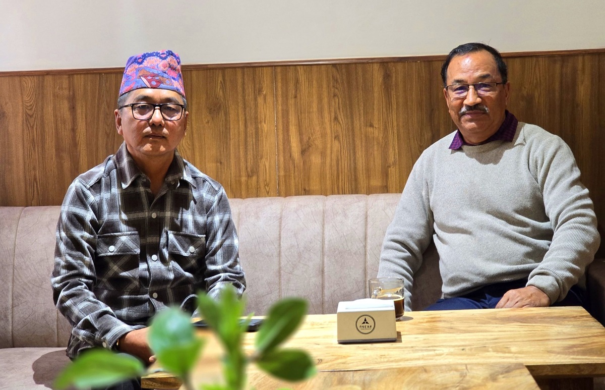 राजेन्द्र लिङ्देन र कमल थापाबीच भेटवार्ता, के पार्टी एकता हुन लागेको हो ?