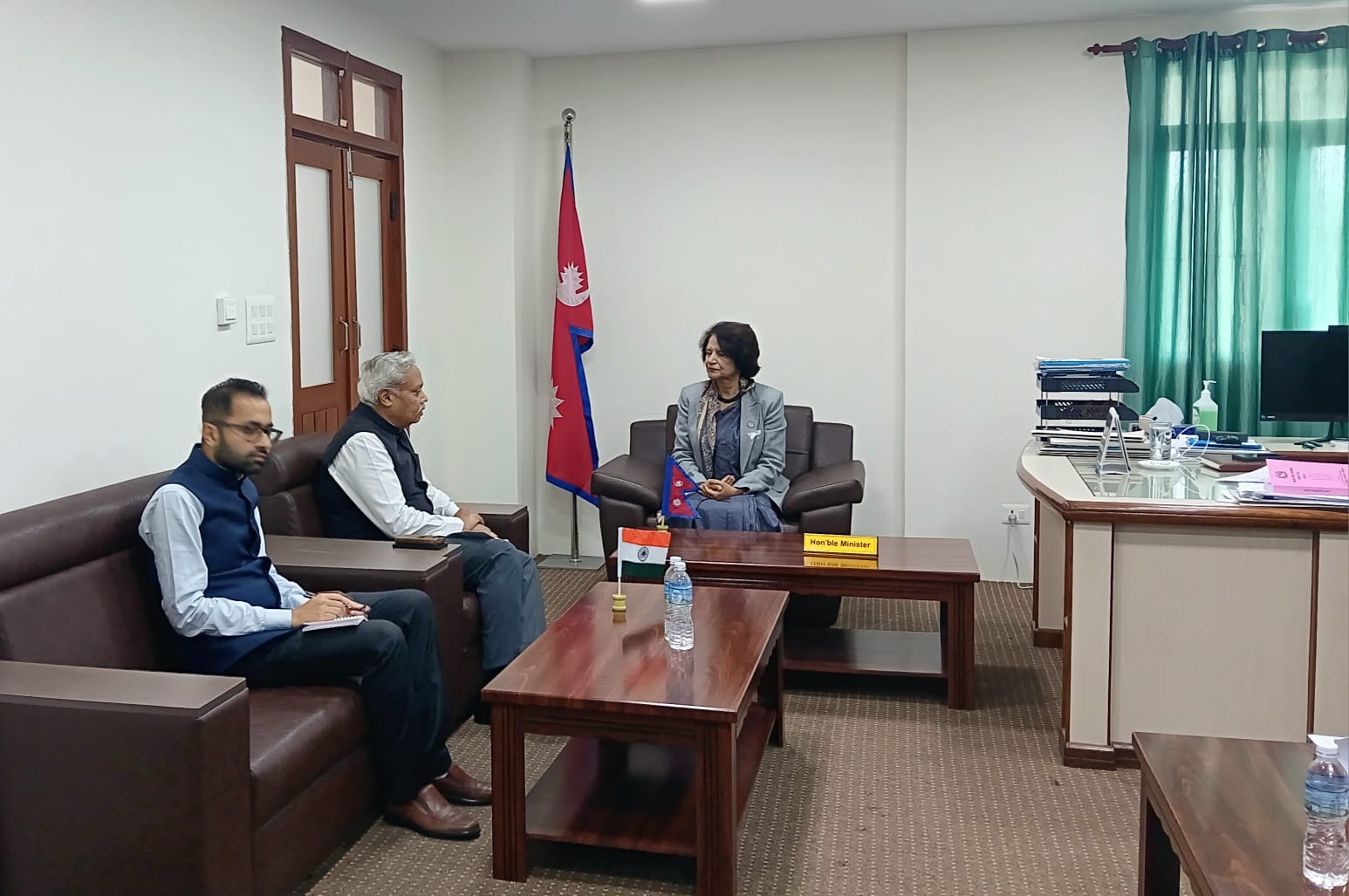 स्वास्थ्य मन्त्री गौतमसँग भारतीय राजदूतको शिष्टाचार भेट