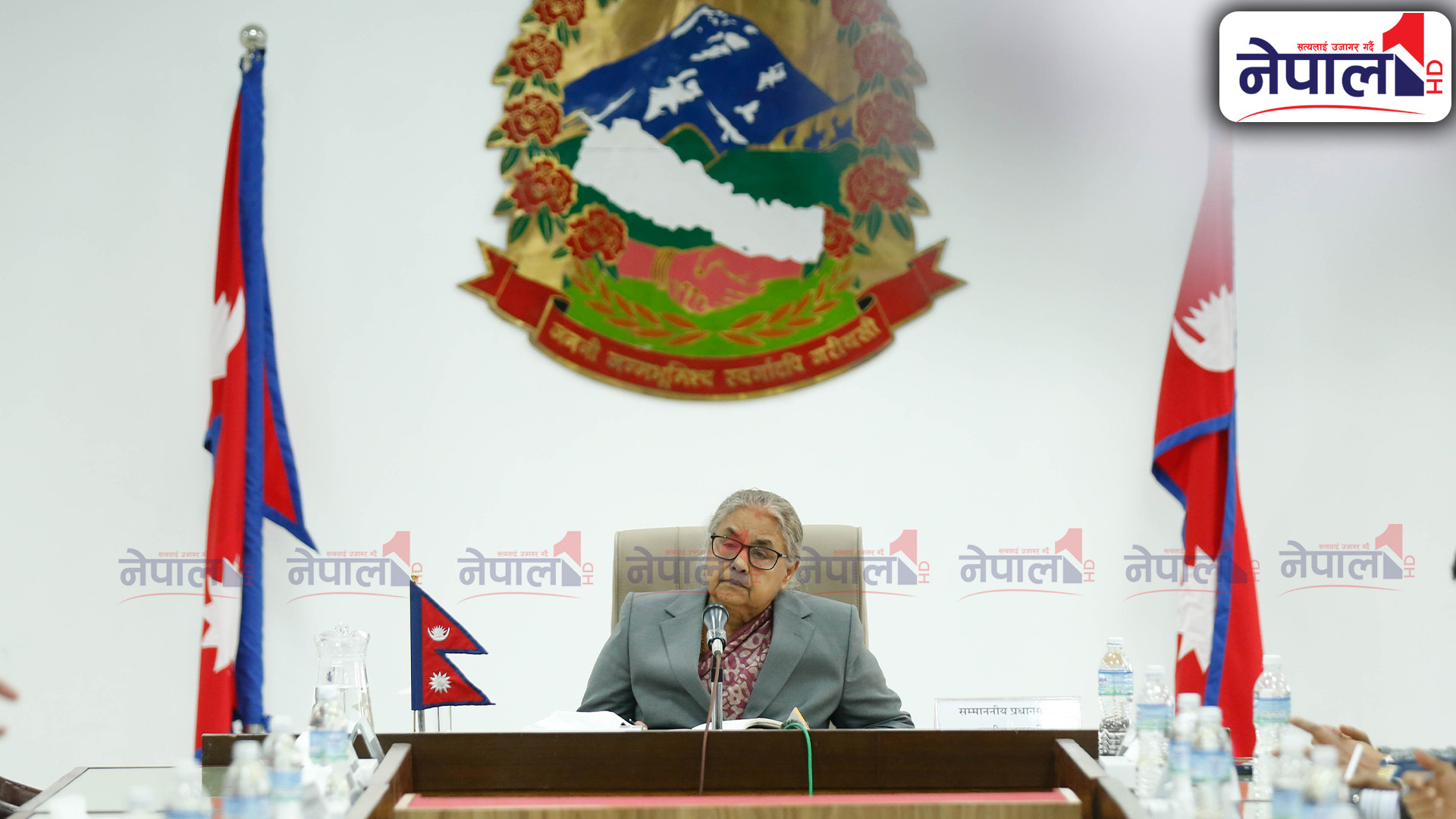 प्रधानमन्त्रीको सचिवालयमा अब छ जना मात्र