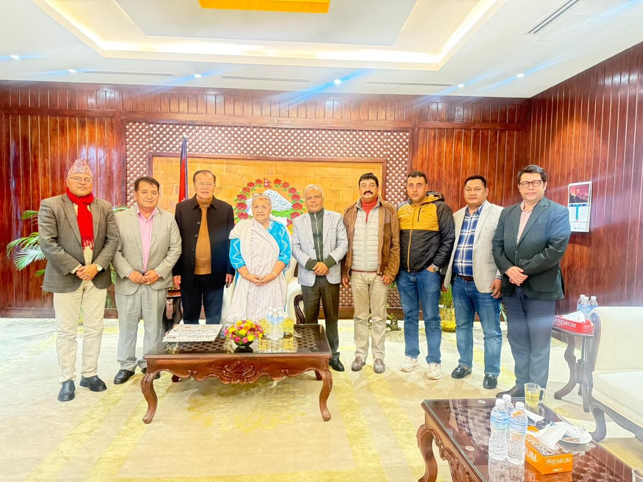 कांग्रेसको विशेष महाधिवेशन पक्षधर नेताहरुको प्रधानमन्त्रीसँग दुई घण्टा छलफल