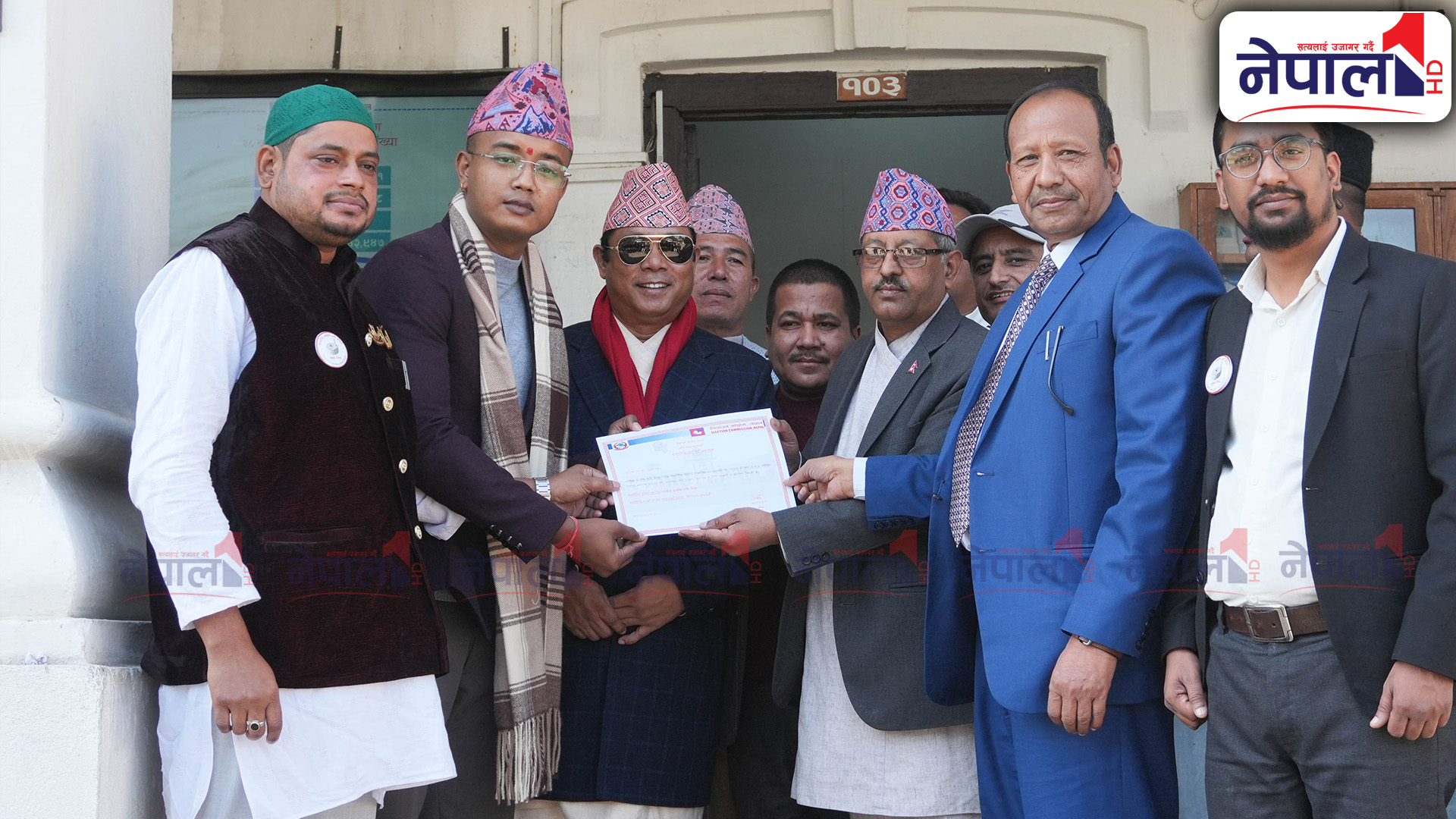 रेशमको नागरिक उन्मुक्ति पार्टी नेपालले पायो दल दर्ताको प्रमाणपत्र (तस्बिरहरू)