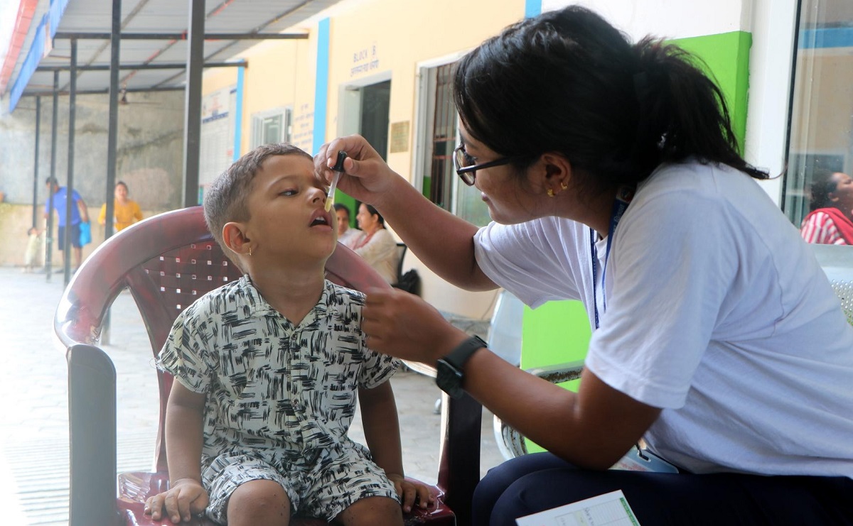 ललितपुर र भक्तपुरका बालबालिकालाई ‘स्वर्ण विन्दु प्राशन’ खुवाउन सुरु