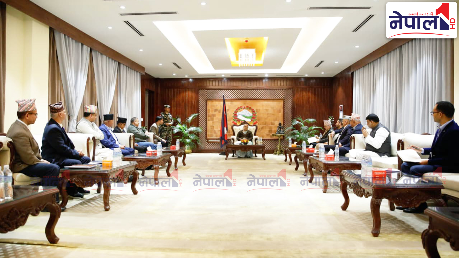 बालुवाटारमा सातै प्रदेशका मुख्यमन्त्रीसँग प्रधानमन्त्री कार्कीको छलफल