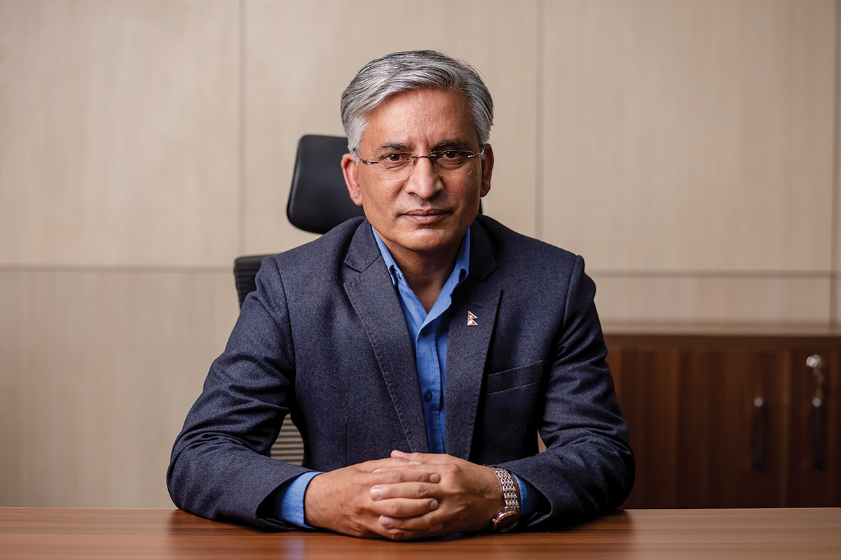 ओलीका ‘विश्वास पात्र’ रिमाल एमाले उपमहासचिवमा पराजित