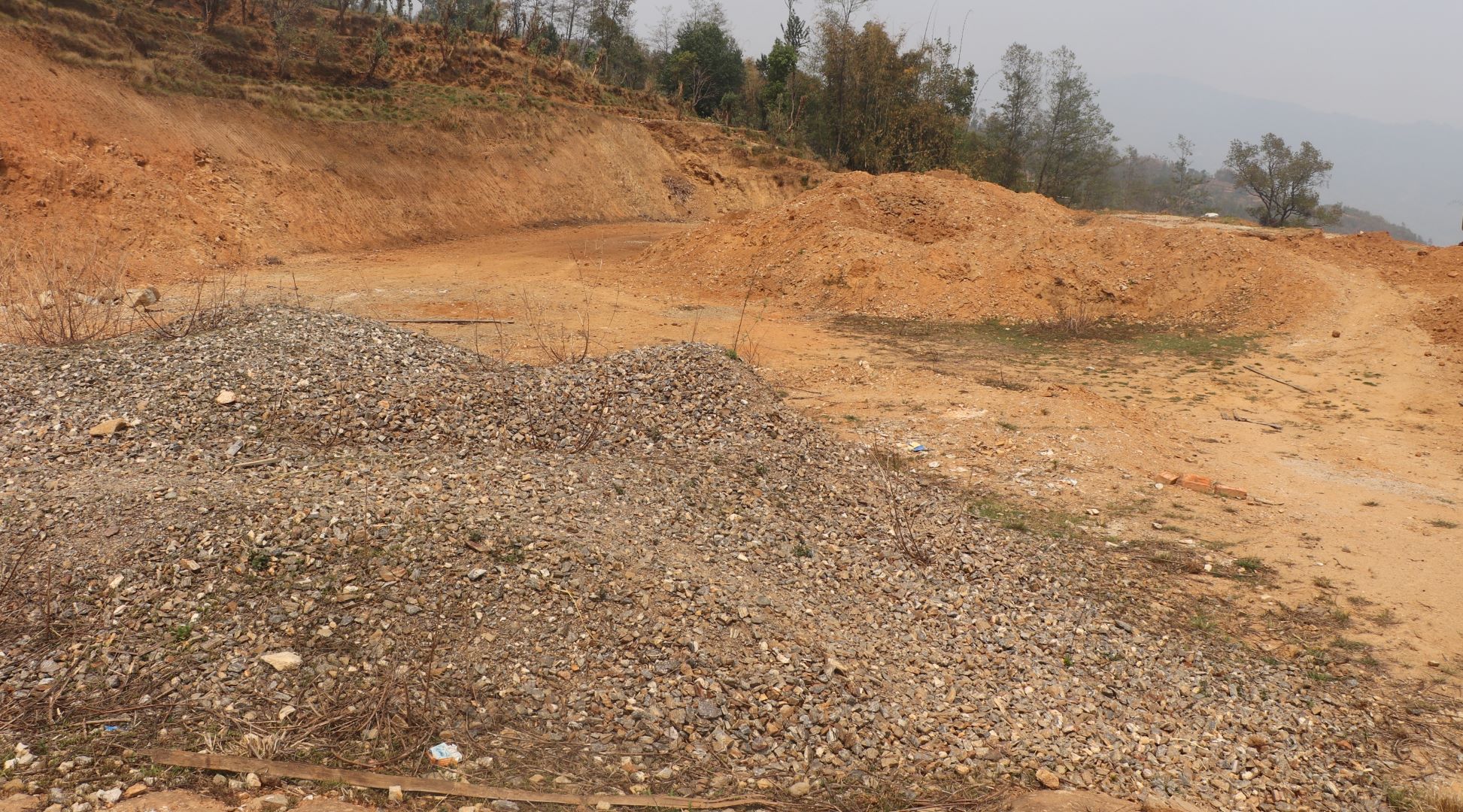 ठेकेदारको लापरबाहीले कोट अस्पताल पाँच वर्षदेखि अलपत्र