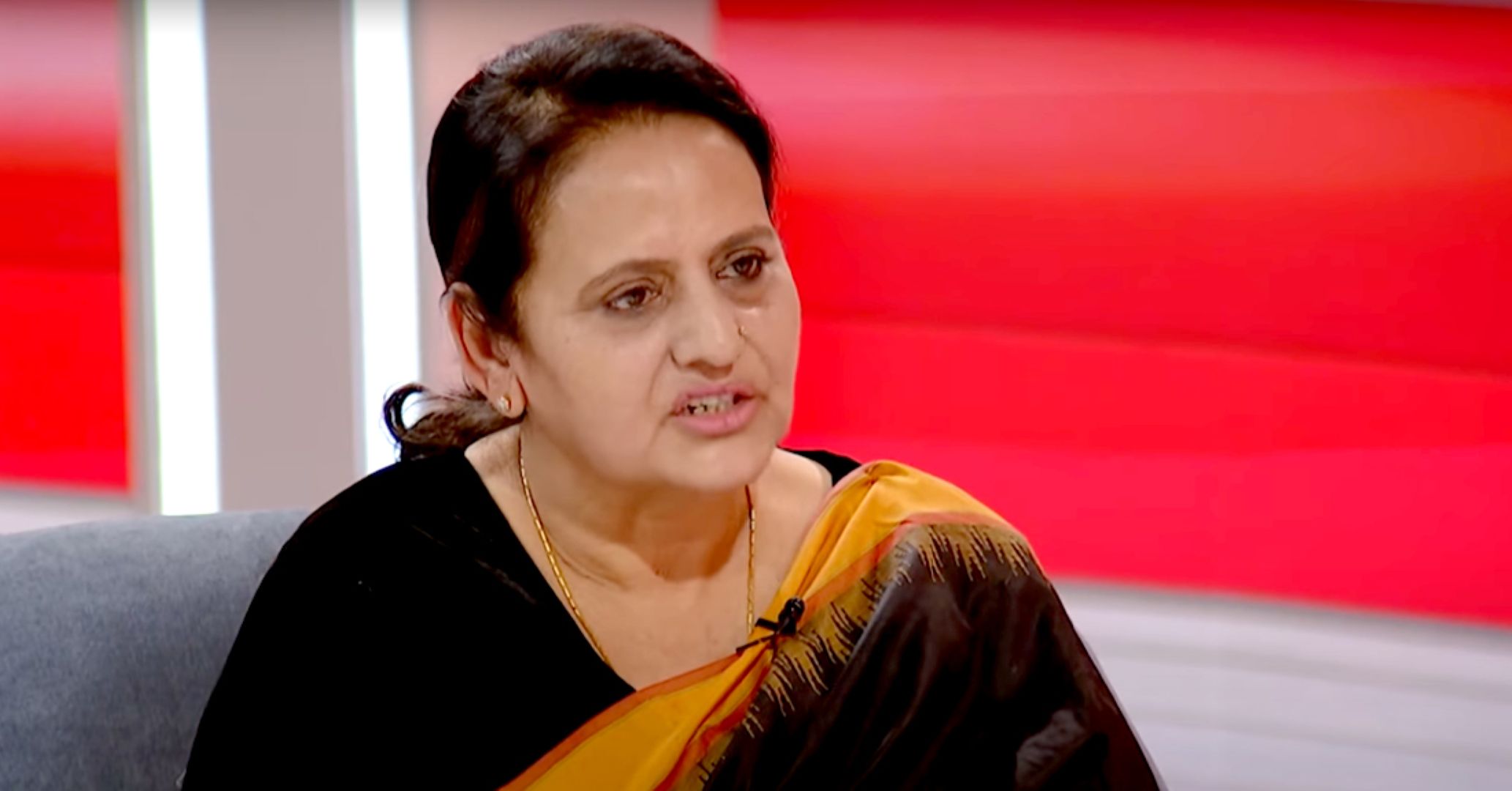 ट्रान्सपरेन्सी इन्टरनेशनलले गर्‍यो महान्यायाधिवक्ता भण्डारीलाई निलम्बन