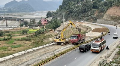 भाँसिएको चार महिनापछि मुग्लिन–पोखरा सडक मर्मत सुरु