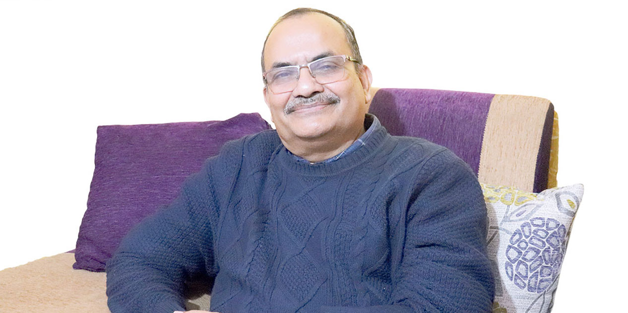 राष्ट्रिय दलित आयोगद्वारा  मधेस प्रदेश प्रमुखसमक्ष वार्षिक प्रतिवेदन पेस