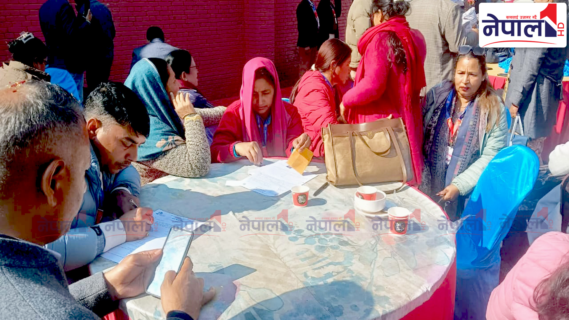 बढ्दै एमाले महाधिवेशनको सरगर्मी, १४ सय बढीले लिए मनोनयन फाराम