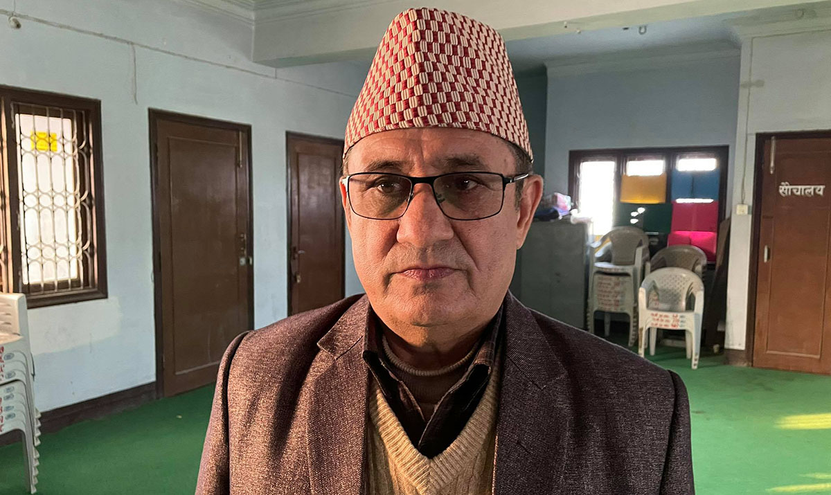 एमाले उपाध्यक्षका दावेदार आचार्य महाधिवेशन अघि नै अख्तियारको फन्दामा