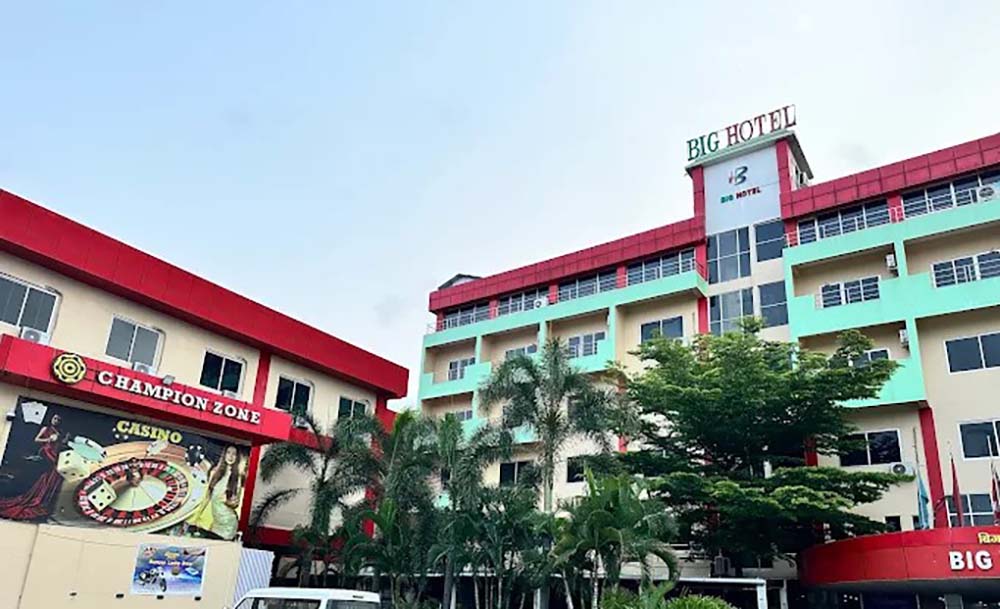 विराटनगरका दुई क्यासिनोमा एकैसाथ छापा, व्यवस्थापकसहित २० नेपाली नियन्त्रणमा