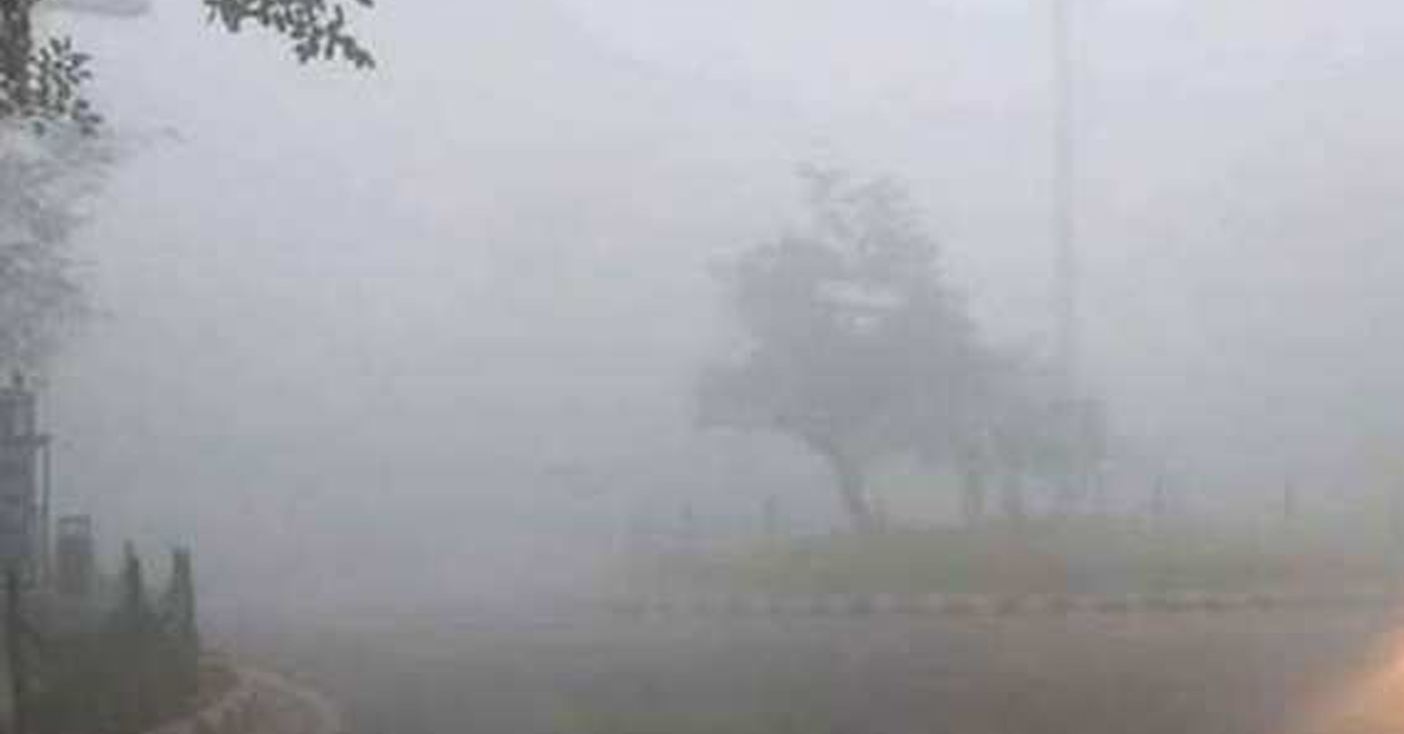 तीन दिनदेखि परेको शीतलहरबाट नवलपुरको जनजीवन प्रभावित