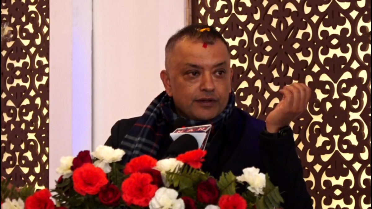 संवैधानिक राजसंस्थाले केही फरक पर्दैन : गगन थापा