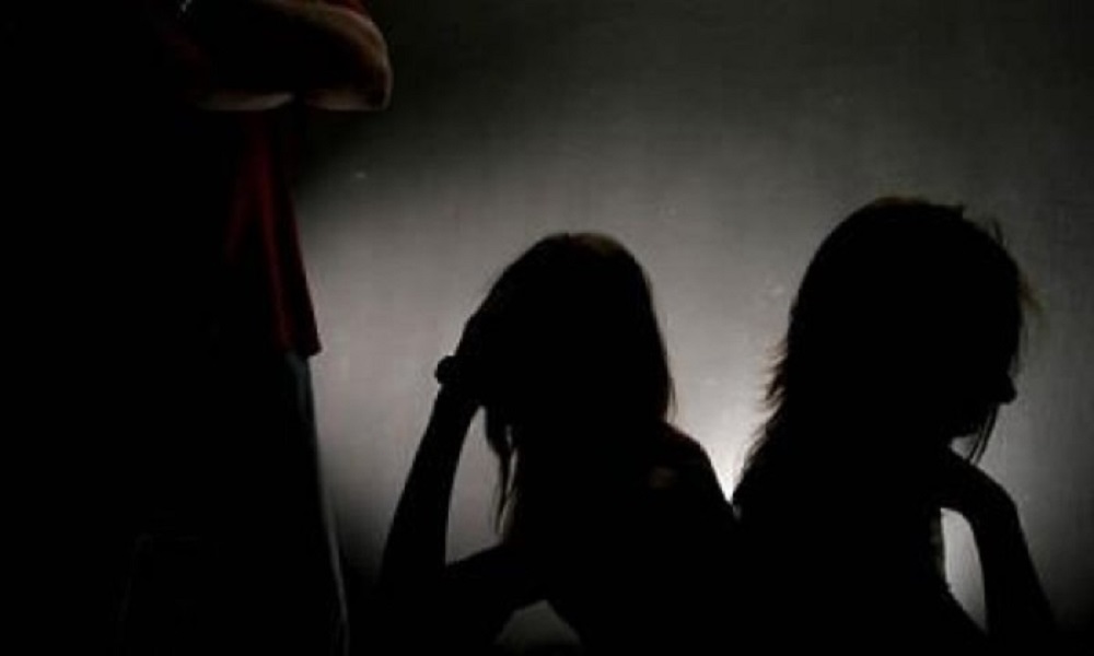 सामाजिक सञ्जालमा प्रेम गरी विवाह गर्न भारत जाने युवती बेचबिखनको जोखिममा