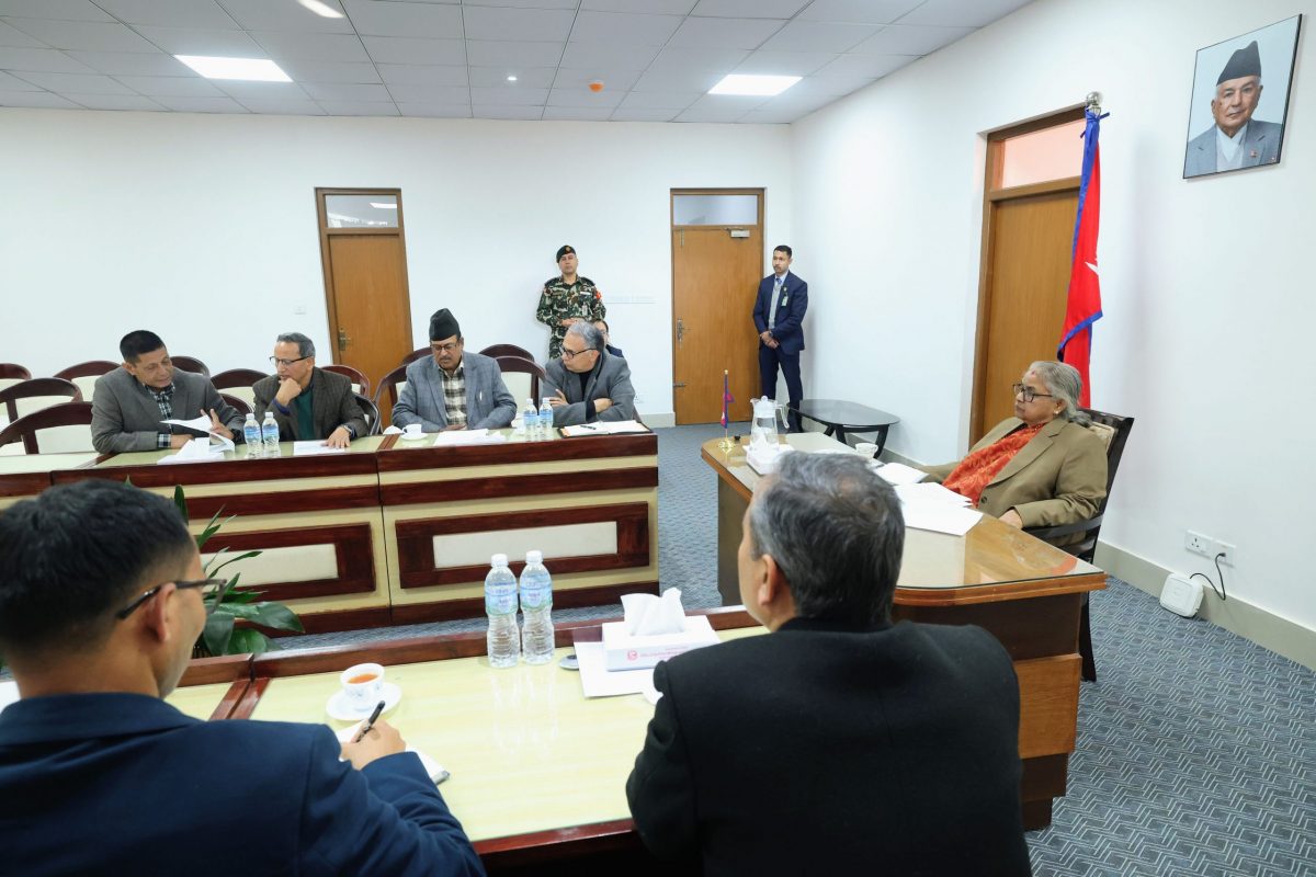 प्रधानमन्त्री कार्कीसँग जाँचबुझ आयोगका प्रतिनिधिको भेट