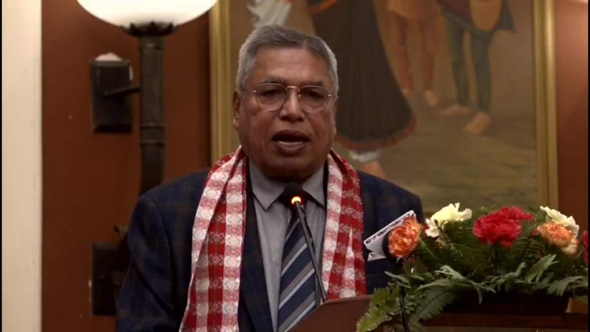 अध्यक्ष अग्रवालको प्रश्न : यो सरकारको आयु कति हो ?