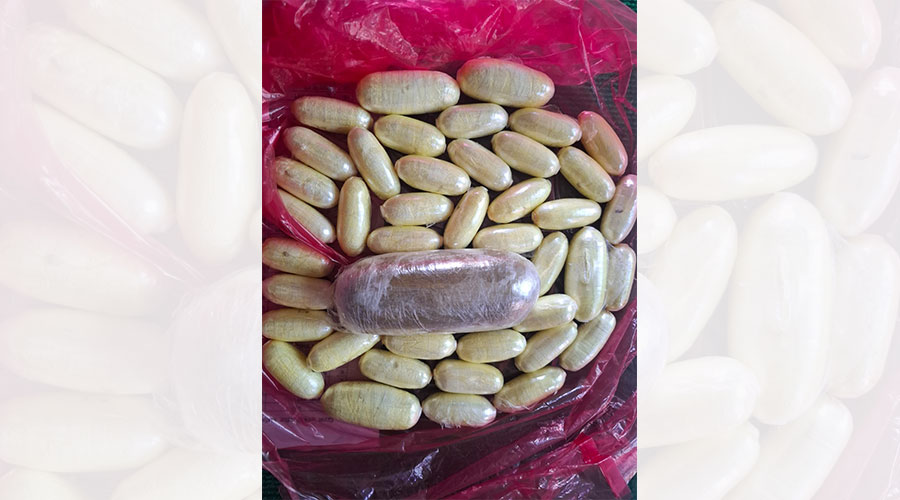 साढे चार किलो कोकिन पेटमा बोकेर लाओसदेखि काठमाडौंसम्म यात्रा