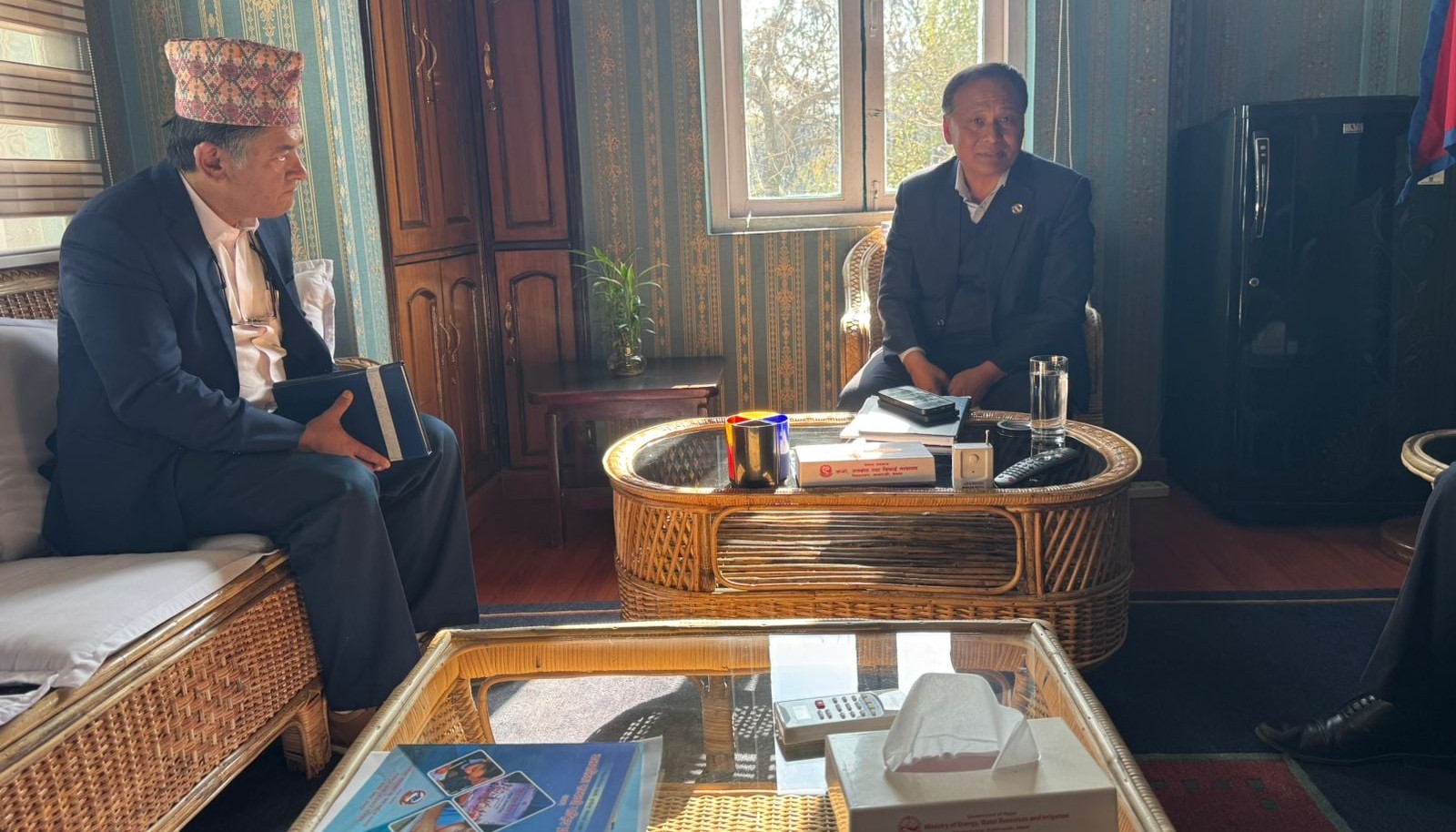 हितेन्द्रलाई कुलमानले भने–म शत्रुलाई पनि जिम्मेवारी दिने मान्छे हुँ, आफूखुशी चल्न नखोज्नु होला