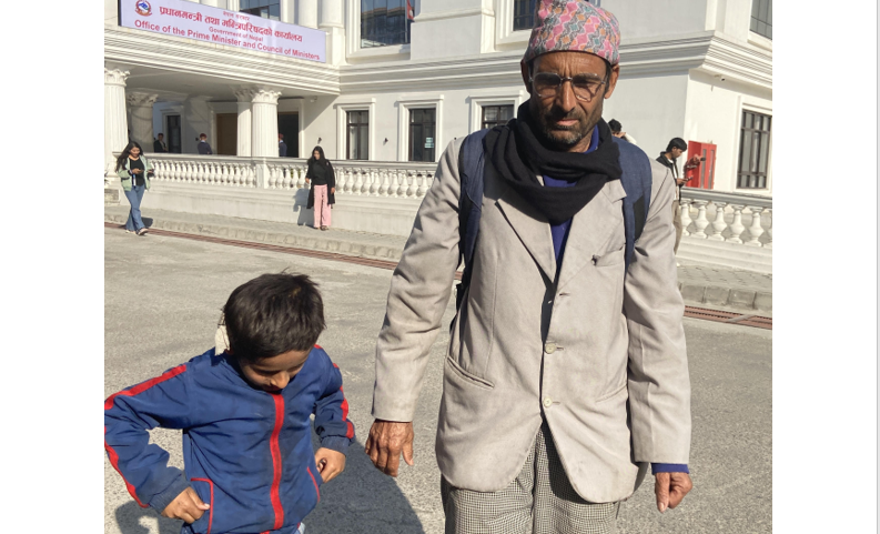 …अनि मनभरि आशा बोकेर सिंहदबार छिर्नुभयो जयलाल