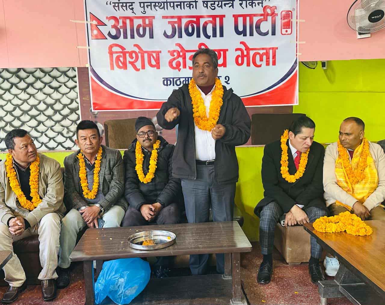 प्रभु साहको आरोप : संसद पुनर्स्थापनाको षड्यन्त्रमा सुशीला सरकार पनि सहयोगी बन्दैछ