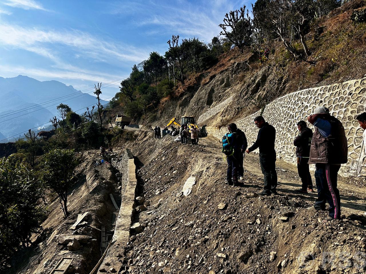 पखेर–बरङ्जा सडक योजना अन्तिम चरणमा