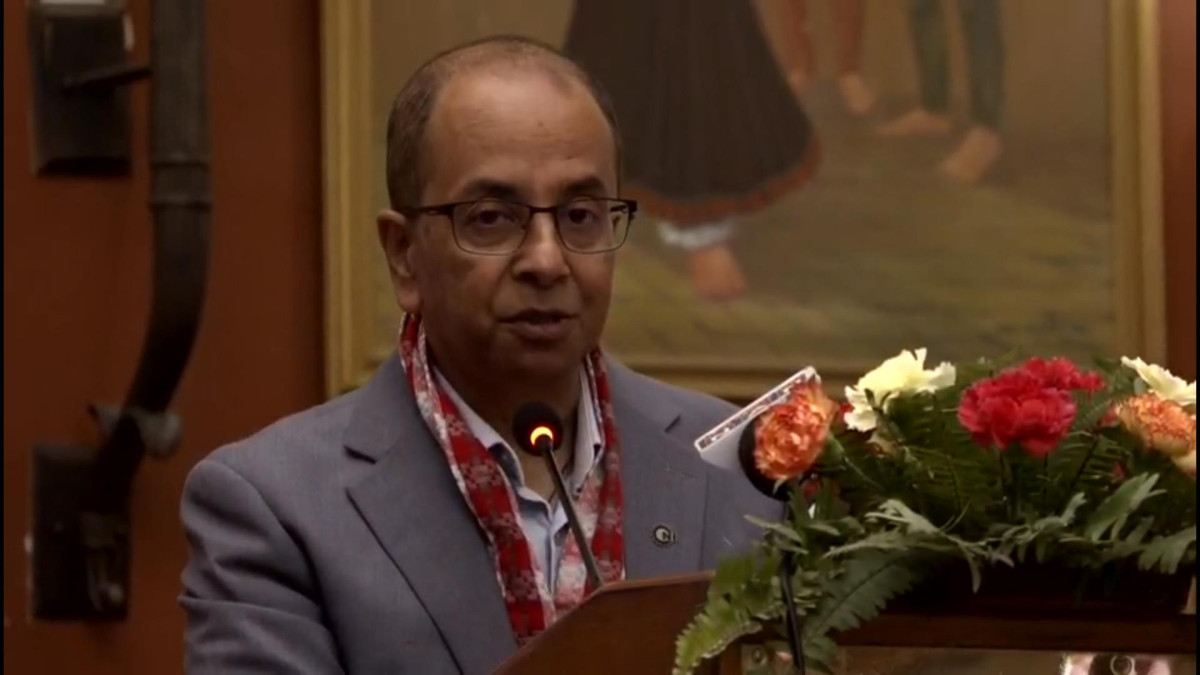 आर्थिक मुद्दालाई राजनीति भन्दा माथि राखौं : अध्यक्ष पाण्डे