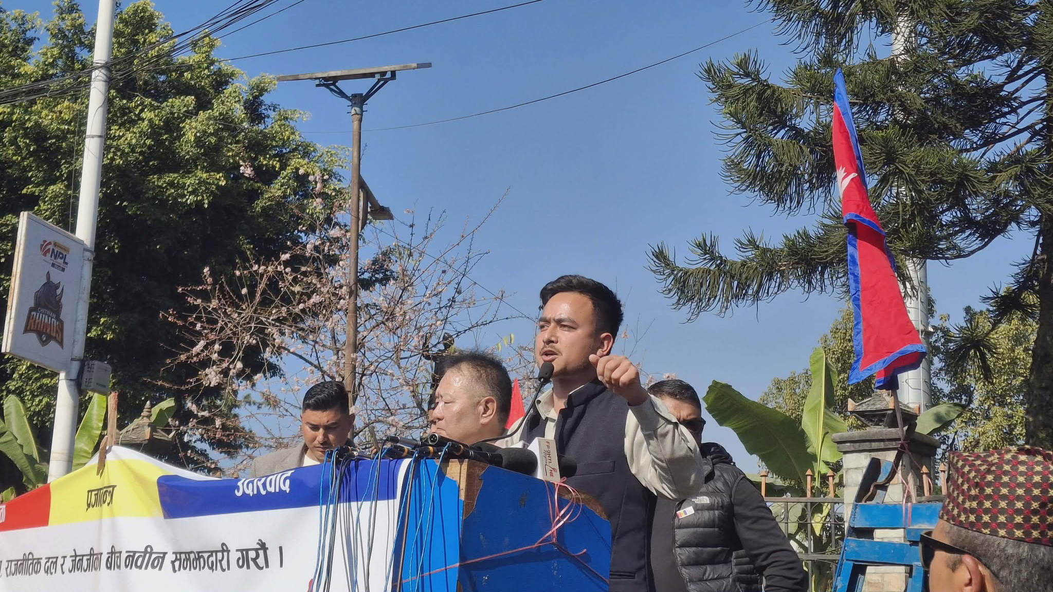 सत्ता जोगाउन १० बुँदेको सम्झौताको नाटक मञ्चन गरियो : रविकिरण हमाल