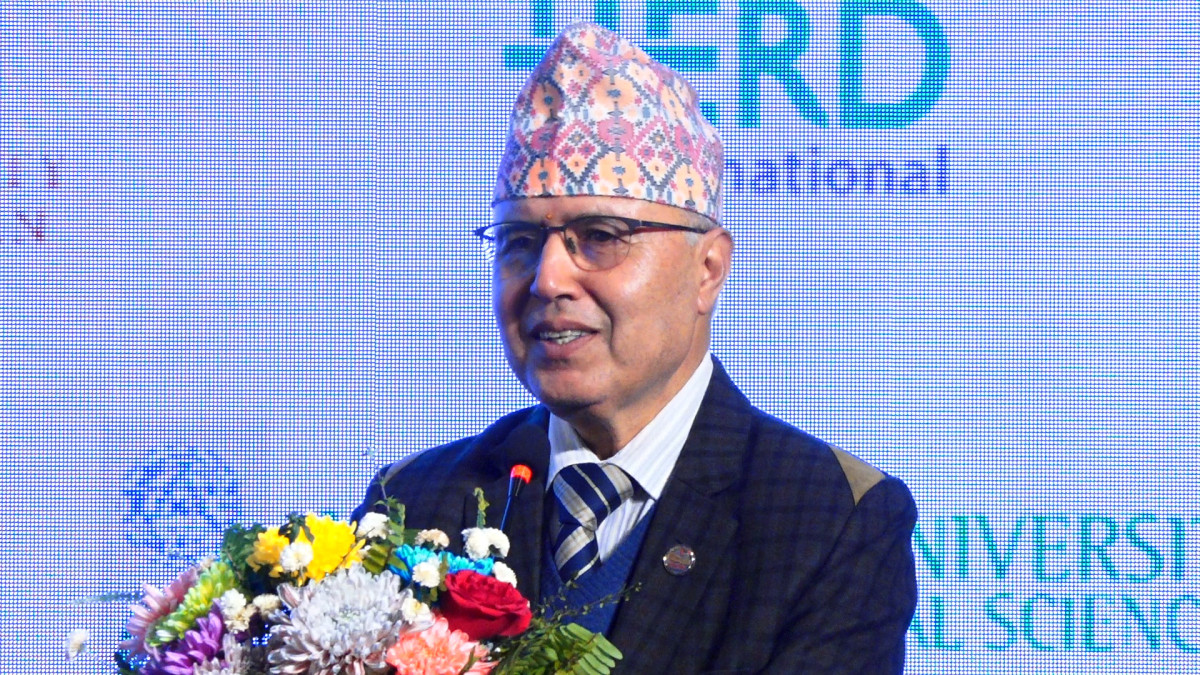 स्वास्थ्य क्षेत्रमा बजेट घट्नु राम्रो होइन : अर्थमन्त्री खनाल