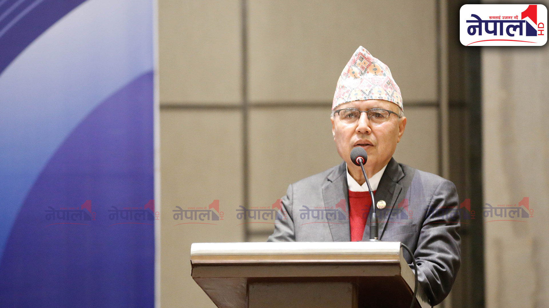 सडकबाट कसैलाई अपराधीकरण गर्न मिल्दैन : अर्थमन्त्री खनाल