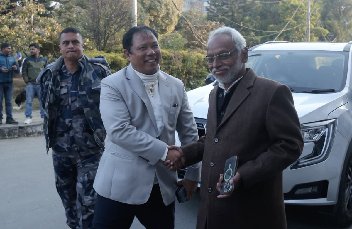 सबै निर्वाचन क्षेत्रमा उम्मेदवारी दिन्छौं : रेशमलाल चौधरी