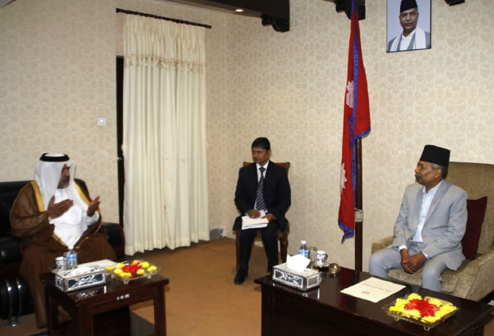 उपराष्ट्रपति यादवसँग कतारका राजदूतको शिष्टाचार भेट