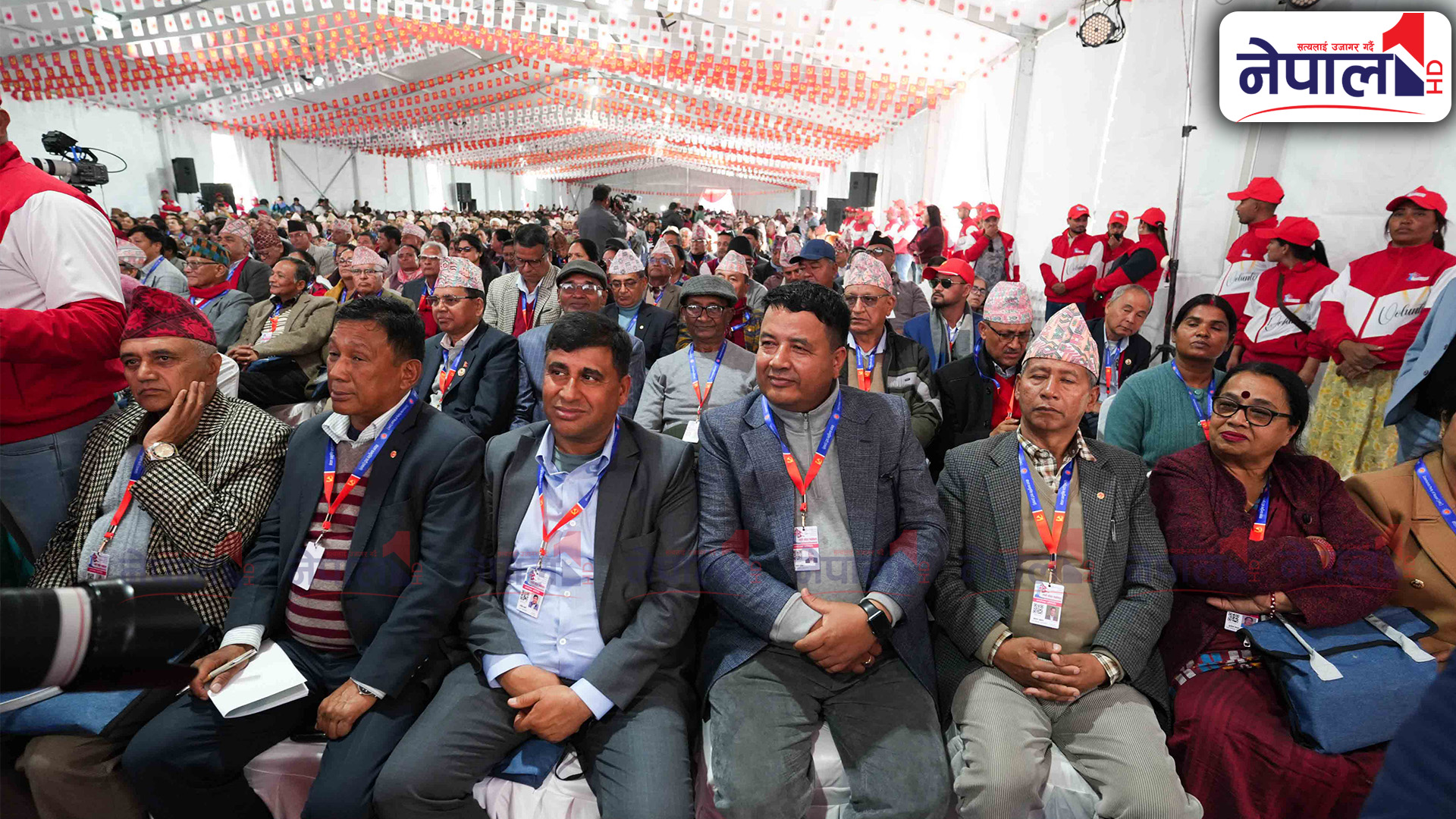 एमालेले कसरी चुन्छ ३०१ सदस्यीय केन्द्रीय समिति ?