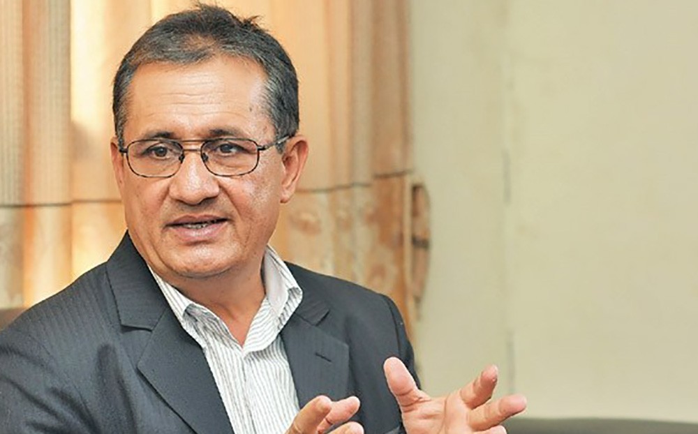 एमाले नेता भीम आचार्य चुनावी मैदानबाट स्वेच्छिक ‘आउट’