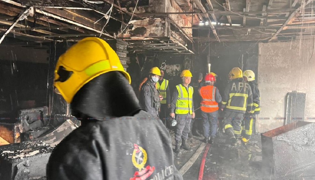 दरबारमार्गको होटल उडल्यान्डमा आगलागी, निभाउने प्रयास जारी