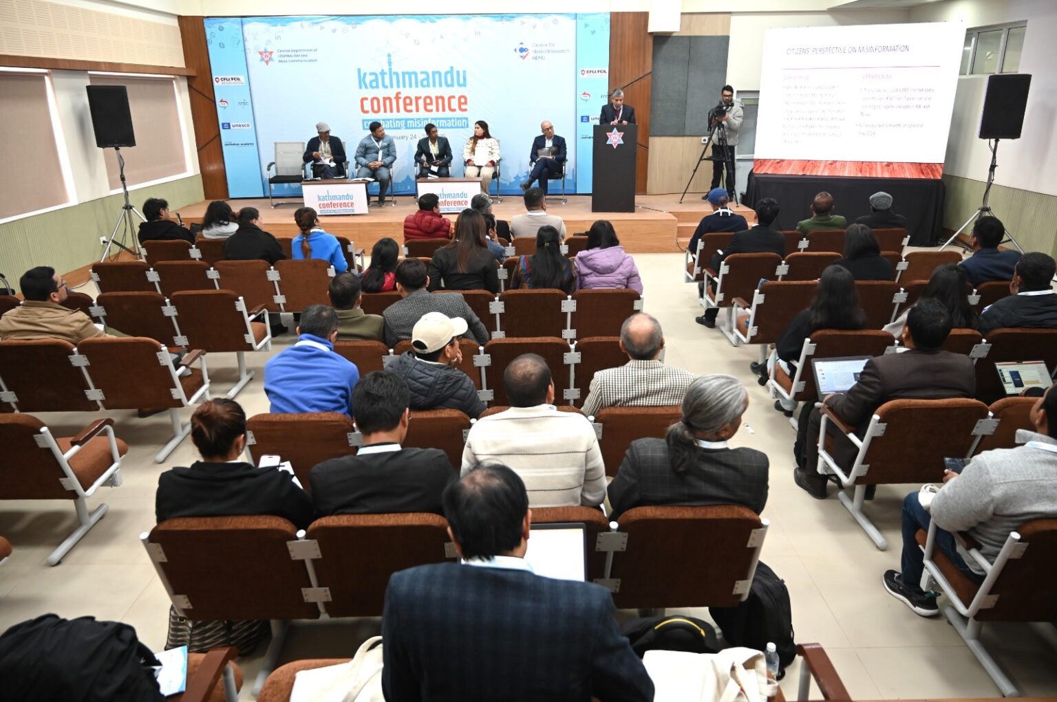 ‘सङ्गठित रूपमा मिथ्या सूचना फैलाउन सुरु भएको छ, सचेत रहौँ’  – विज्ञहरू