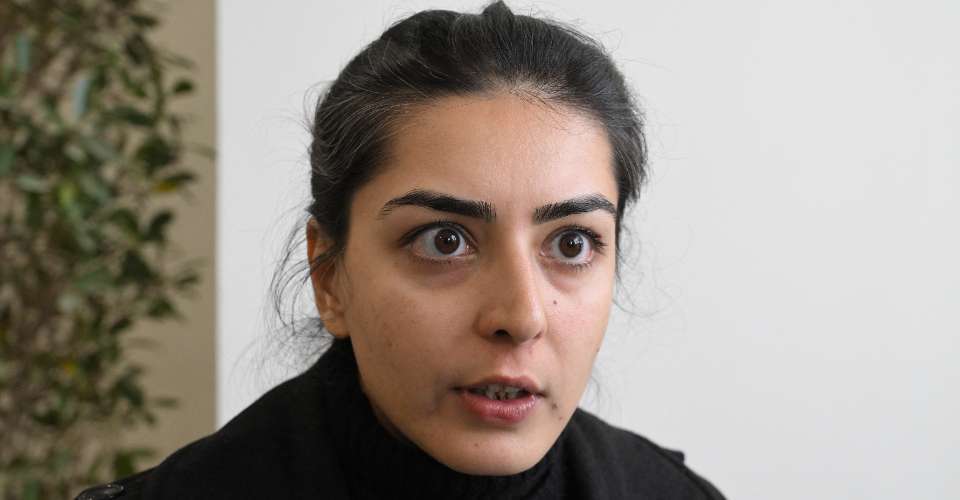 जेलमा पनि अडिग वकिल इमान मजारी