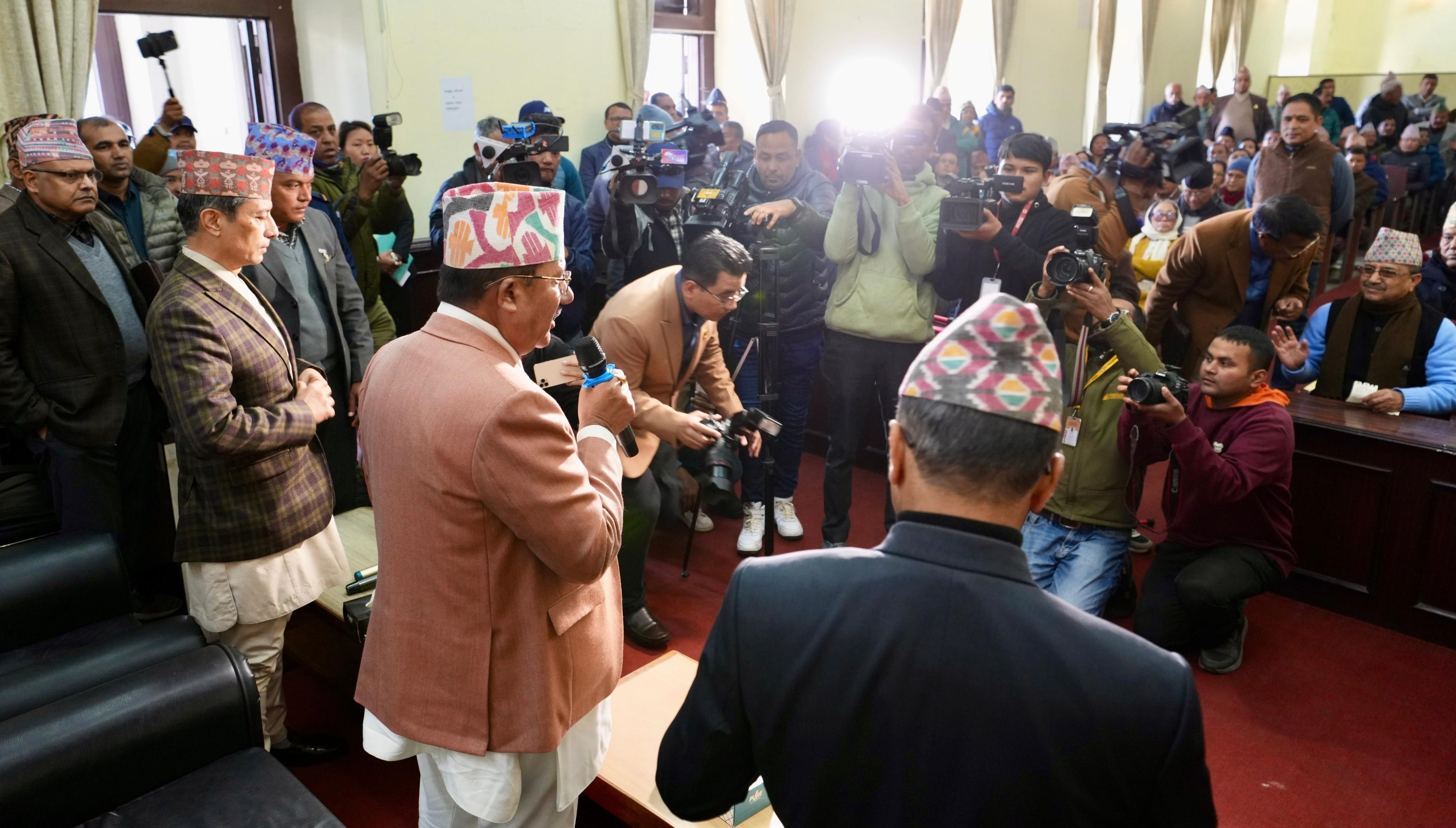 कांग्रेसको आधिकारिकताबारे आयोगले विधि र पद्धतिअनुसार निर्णय गर्छ : भण्डारी