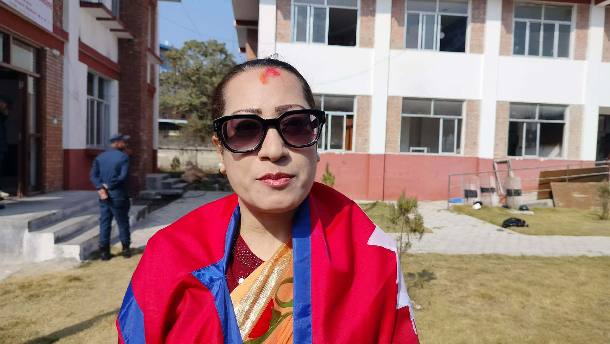 मकवानपुर– १ मा श्रम संस्कृति पार्टीकी विद्याको उम्मेदवारी दर्ता