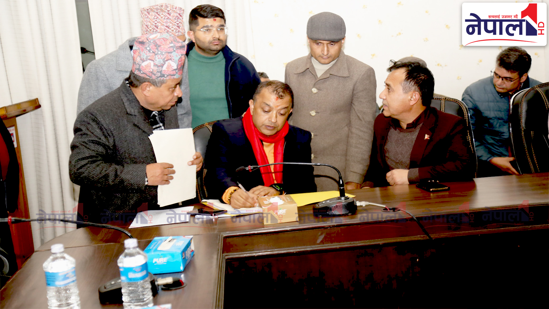 महाधिवेशनले नेतृत्व फेरेको हो, पार्टी फुटेको छैन : विश्वप्रकाश