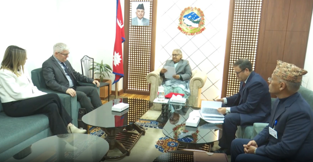 प्रधानमन्त्री कार्कीसँग इजरायली राजदूतको शिष्टाचार भेट