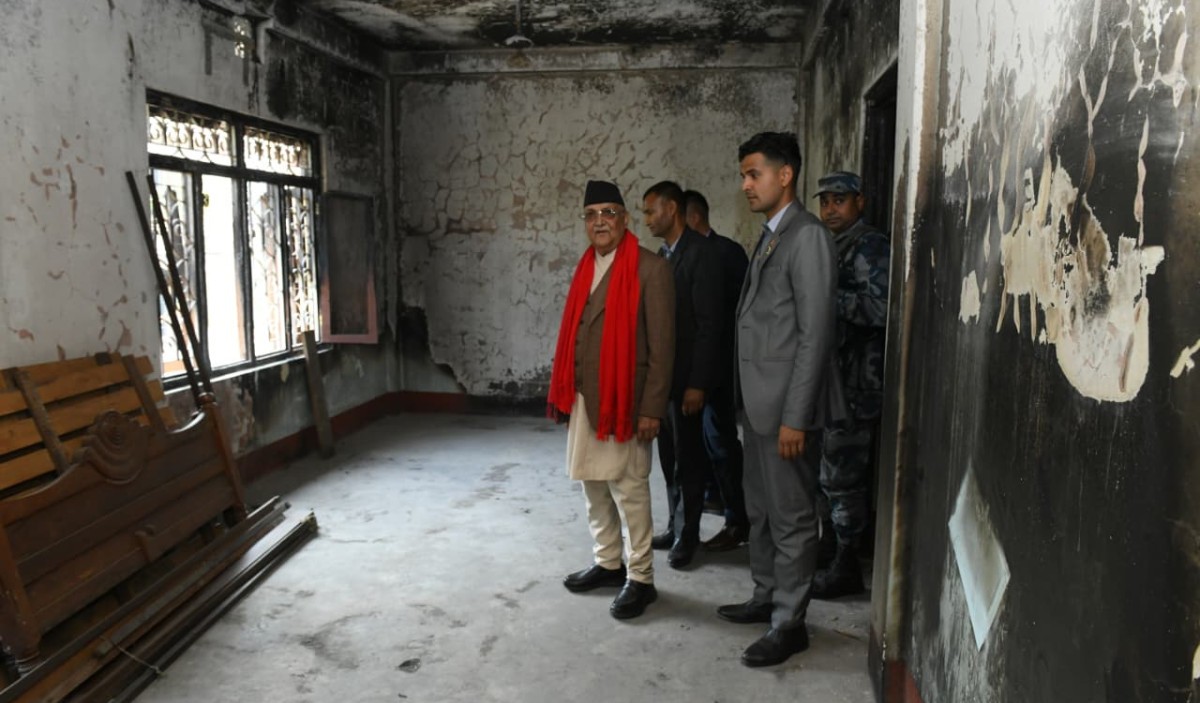 ओलीले गरे झापामा आगलागीबाट प्रभावित संरचनाहरूको निरीक्षण