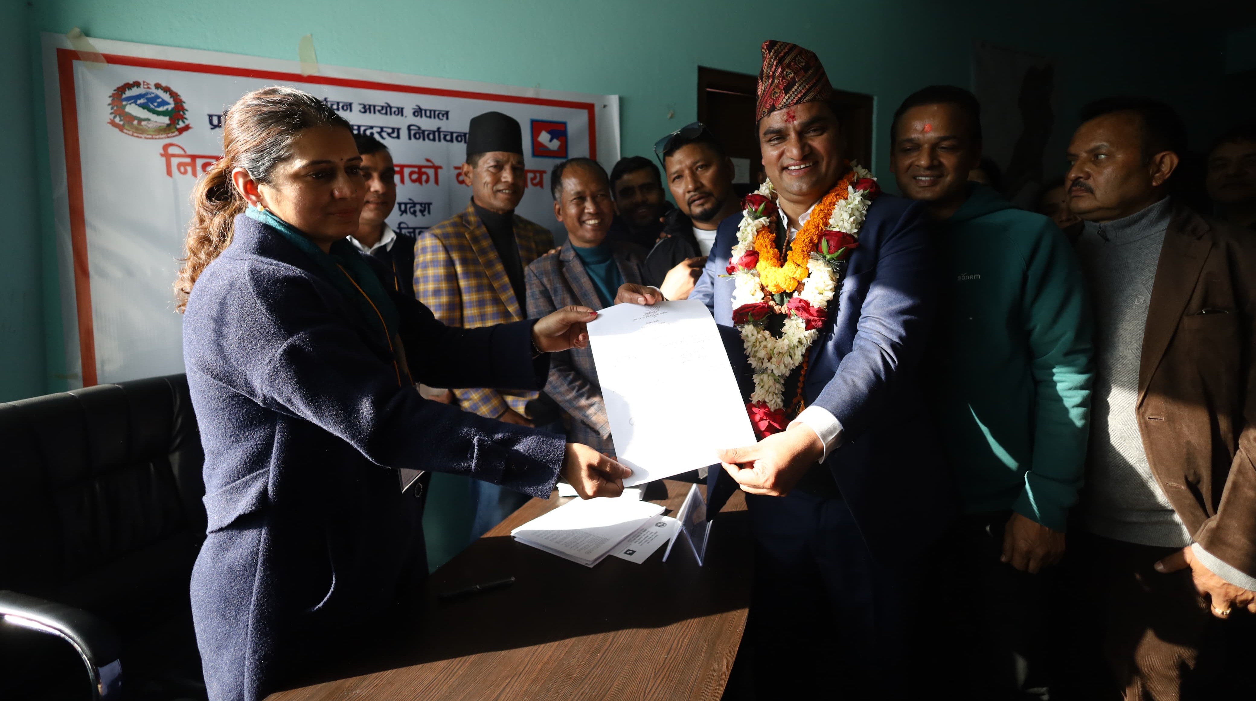 कांग्रेस महामन्त्री पौडेलको काठमाडौँ–५ बाट उम्मेदवारी दर्ता