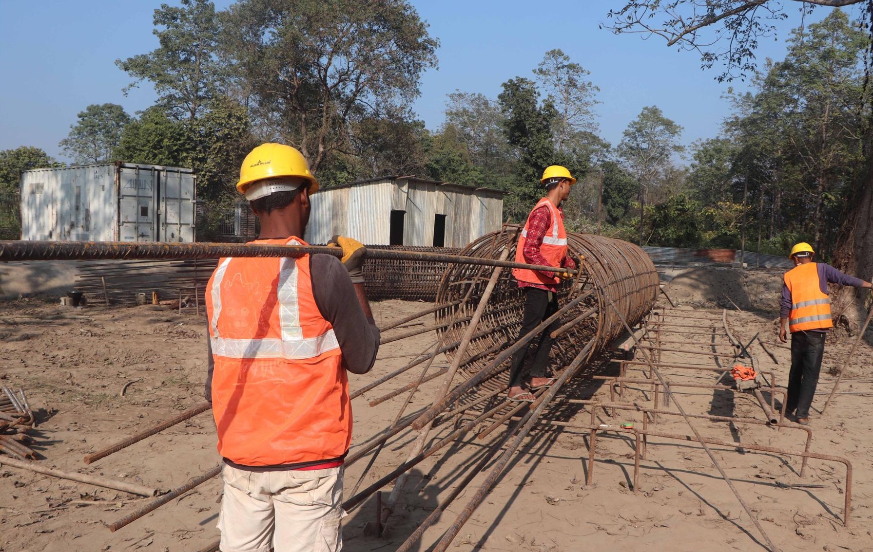 नारायणगढ–गैँडाकोट आइकोनिक केबल–स्टेड पुल निर्माणले लियो गति