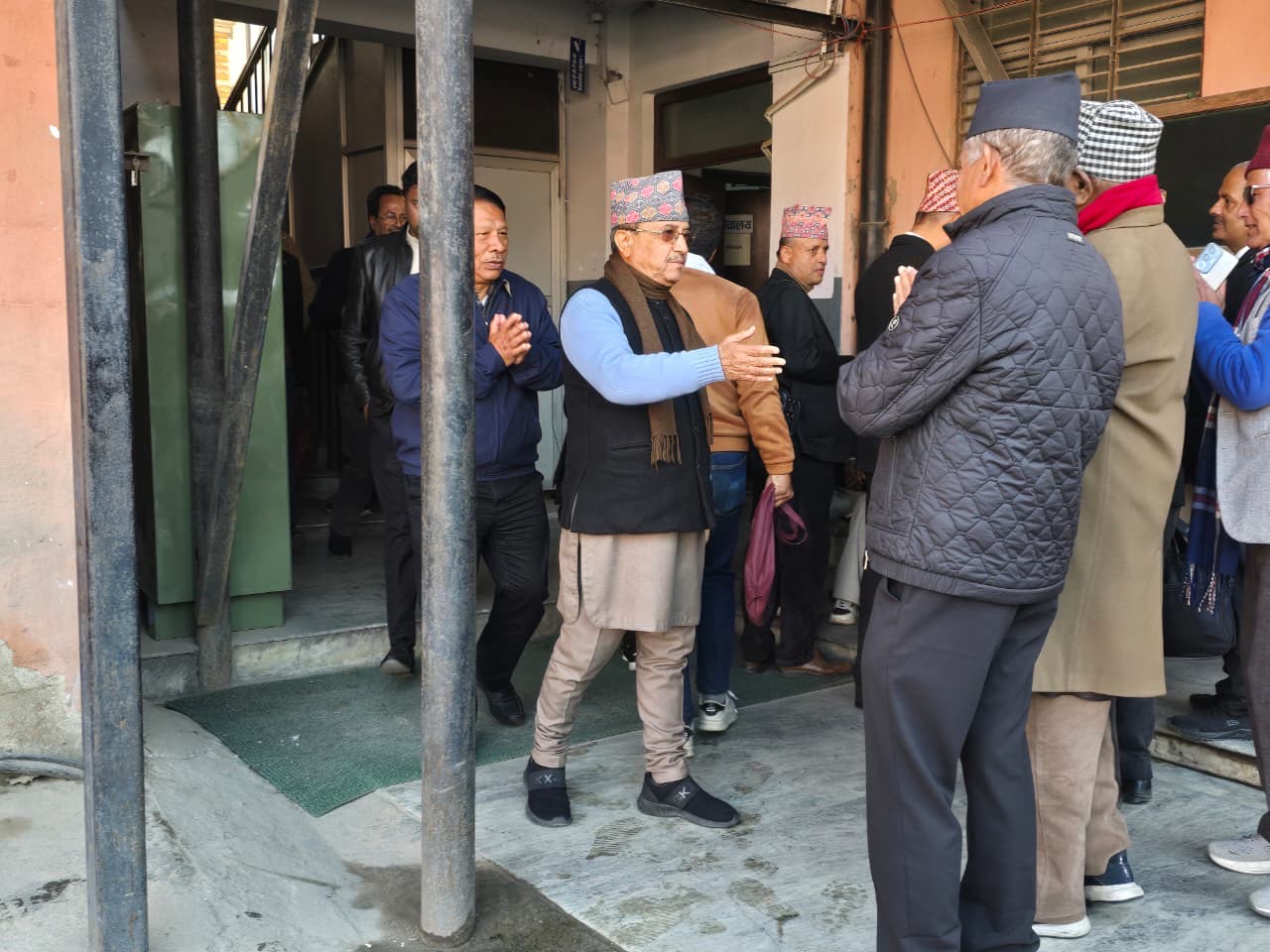 सर्वोच्च अदालतमा रिट दर्ता गर्दा देउवा पक्षका यस्ता छन् तीन माग