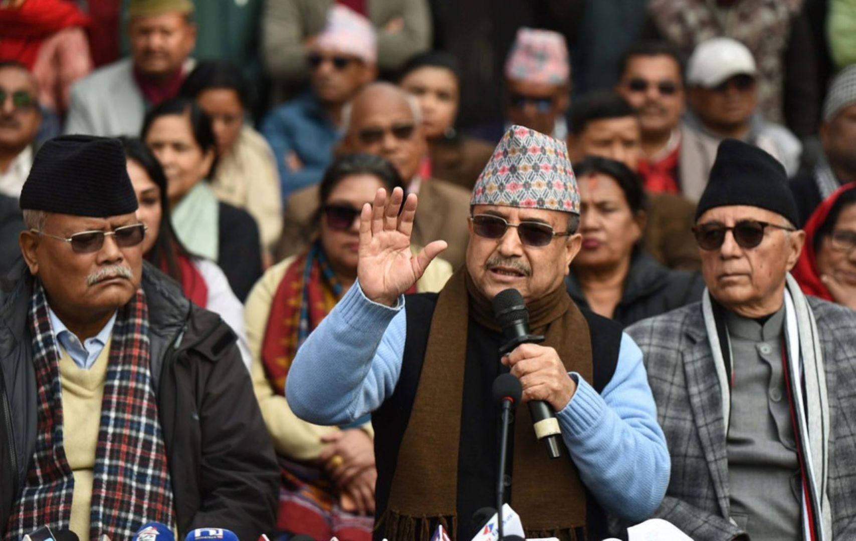 कार्यकर्तालाई खड्काको निर्देशन : हामीविरुद्ध गलत निर्णय भए प्रतिकारका लागि तयार रहनू