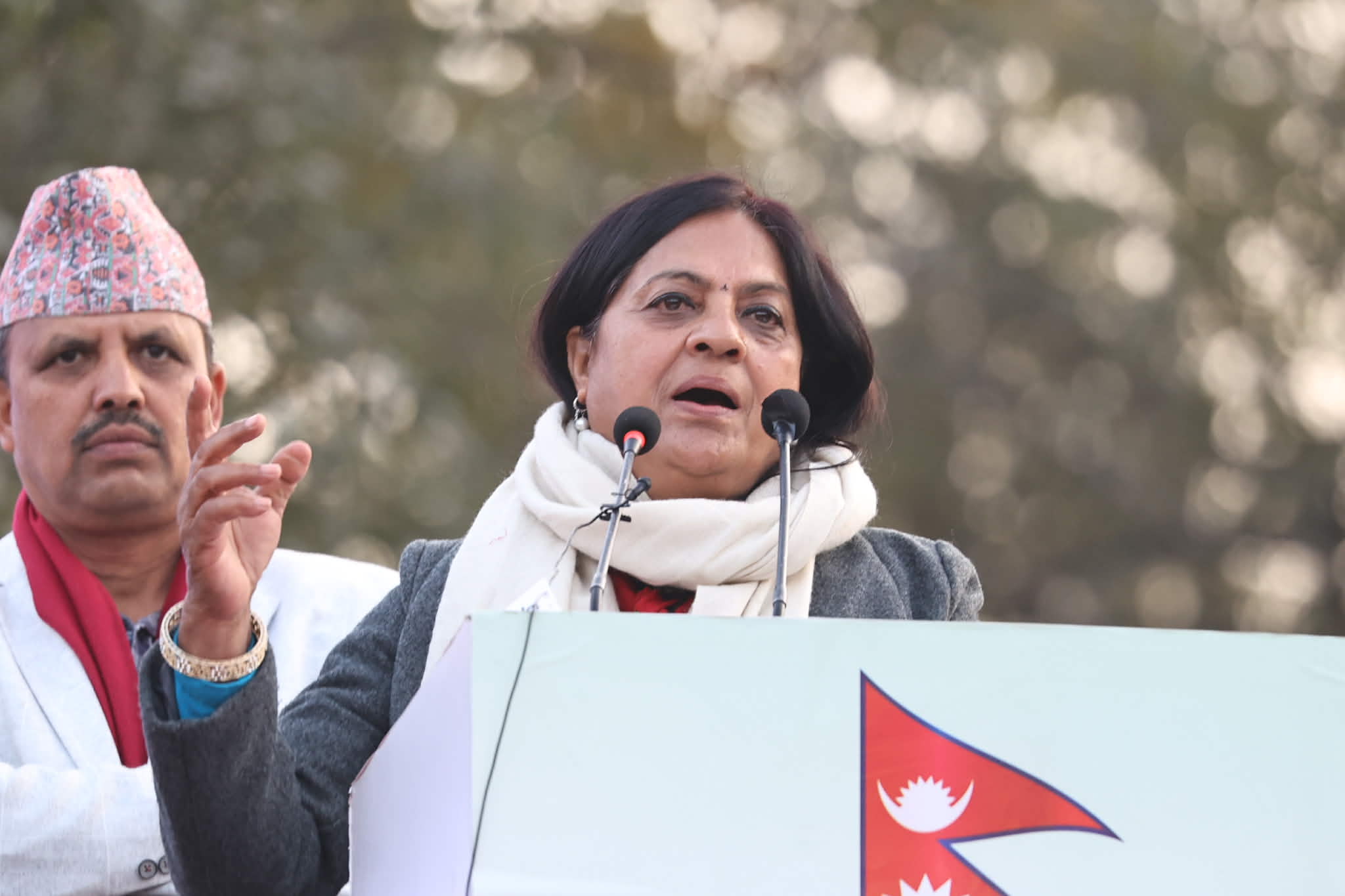 कांग्रेस गुटमुक्त र कृपाबाट अलग हुनुपर्छ : पुष्पा भुसाल